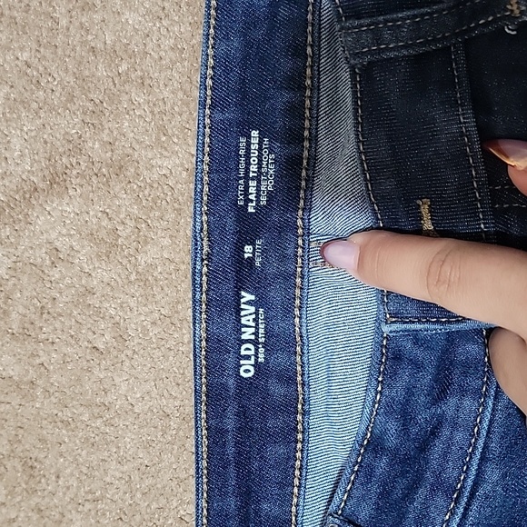 OLD NAVY FLARE TROUSER - Picture 3 of 8